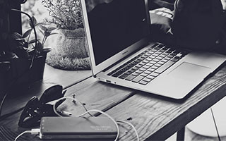 32楼，探索自我与世界的交汇点